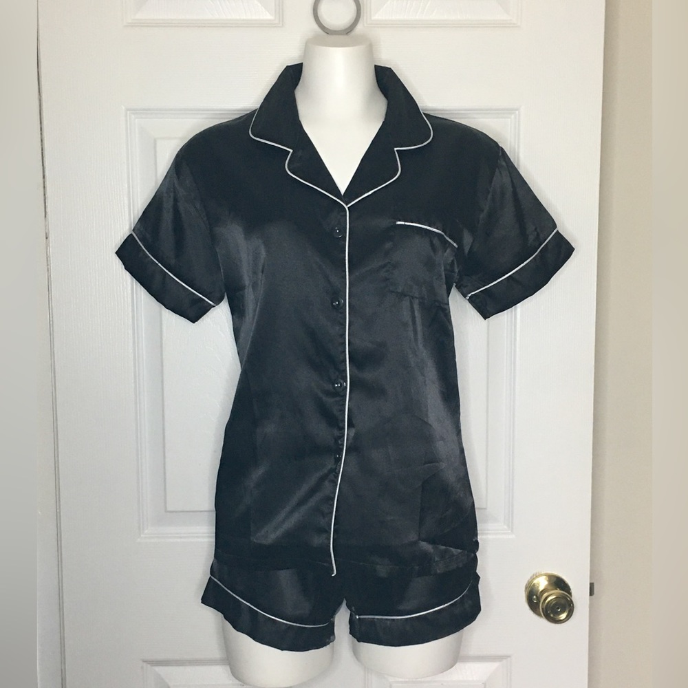 Silky Shortie PJs/Loungers